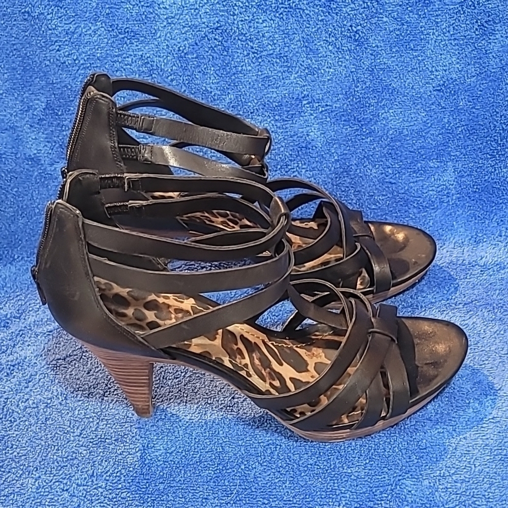 Jessica Simpson Camie 4inch heels with Box included. - Picture 3 of 11